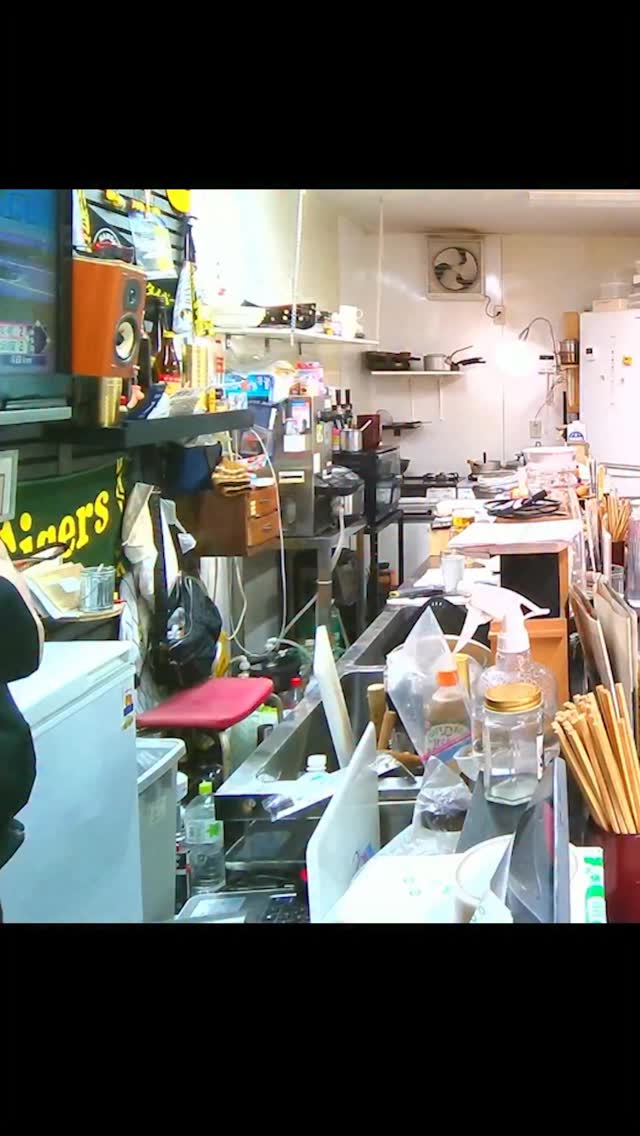 サバの塩焼きは焼くのに時間かかるんよ〜😂
⁡
この後無事に食べて
なんとか17時30分に店を出ましたがその後どうなったのかしら……
⁡
#こども食堂 #虎吉